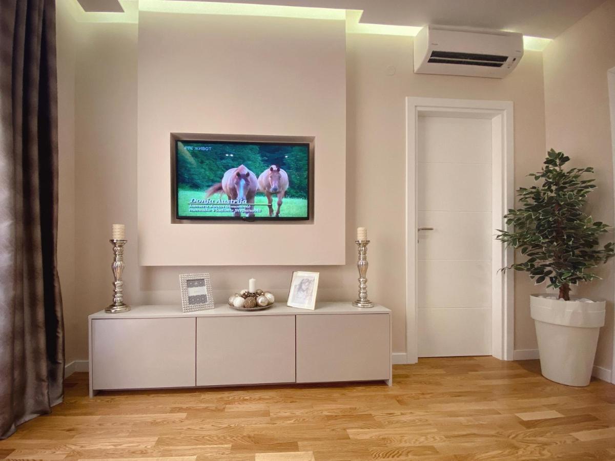 Tiffany Lux Apartment Trebinje Exterior foto